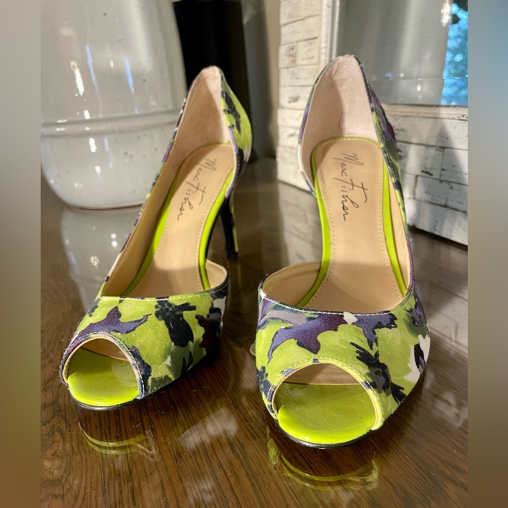 Cute green and purple open toe pumps